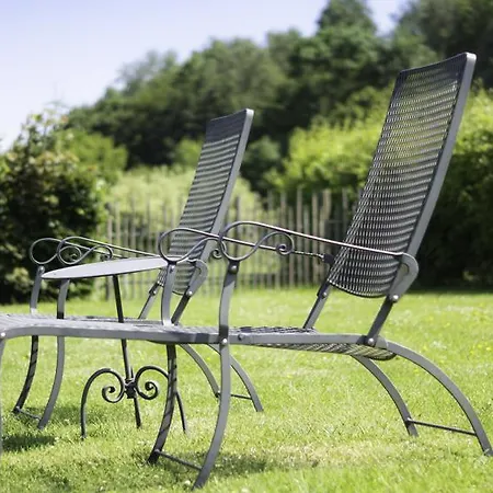 La Maison De Flore Hébergement de vacances Mirwart